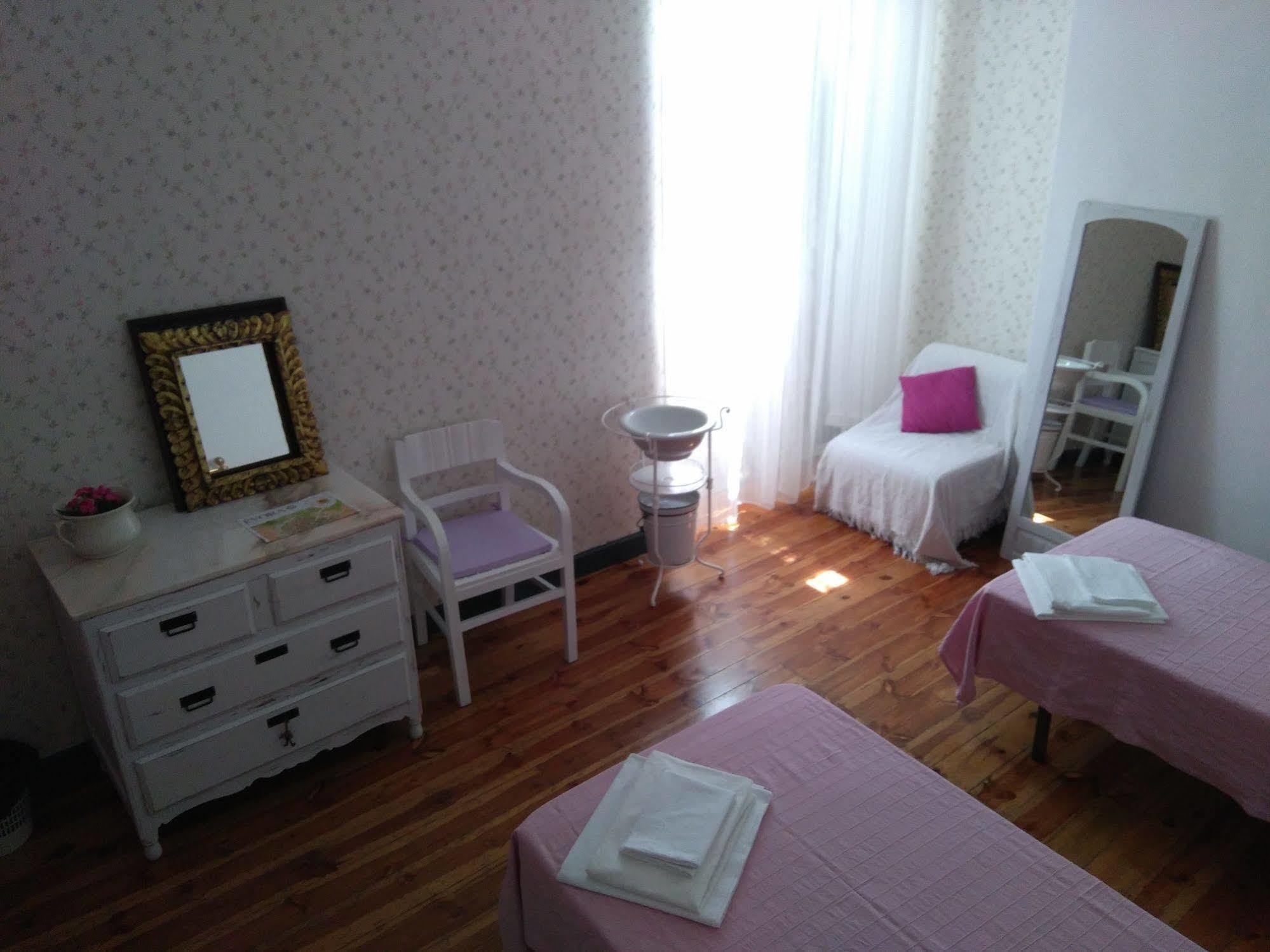 Hostel Raymundo Evora Luaran gambar